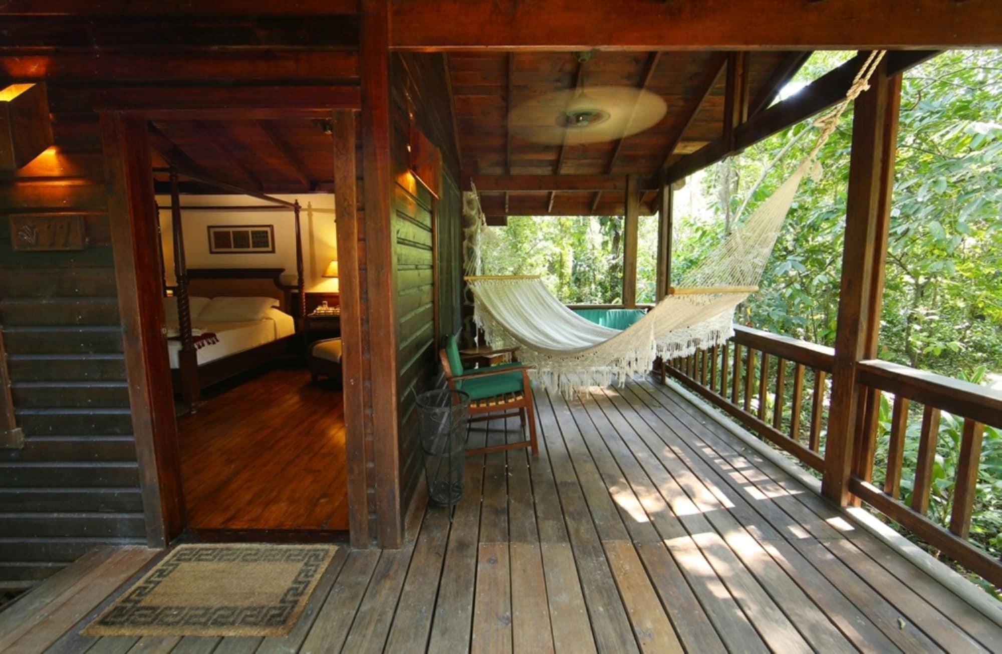 The Lodge & Spa At Pico Bonito El Pino Extérieur photo