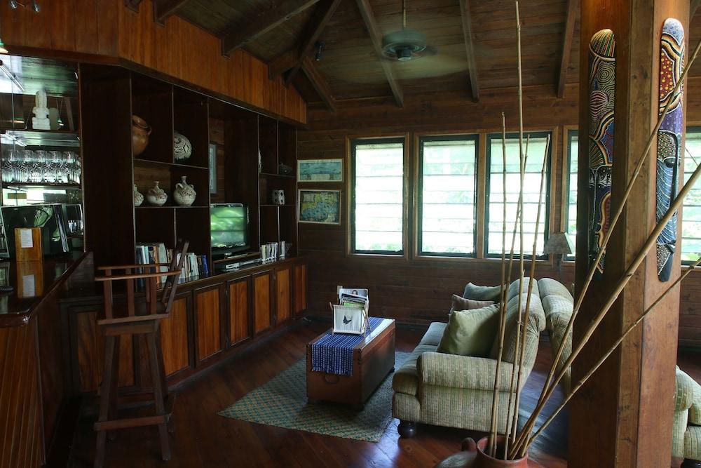 The Lodge & Spa At Pico Bonito El Pino Extérieur photo