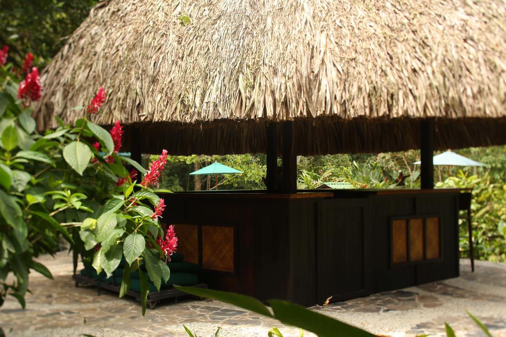 The Lodge & Spa At Pico Bonito El Pino Extérieur photo